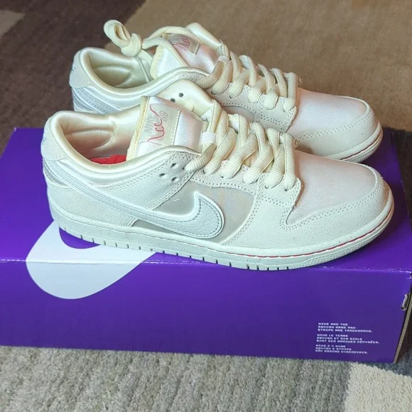 Nike SB Dunk Low PRM Coconut Milk/Light Bone Size Men's 7.5 Woman's 9 - Picture 2 of 6